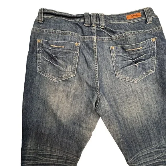 Lolo Skinny Jeans Womens Sz 14 Blue Distressed Studded Hi-Rise Medium Wash - Picture 7 of 16